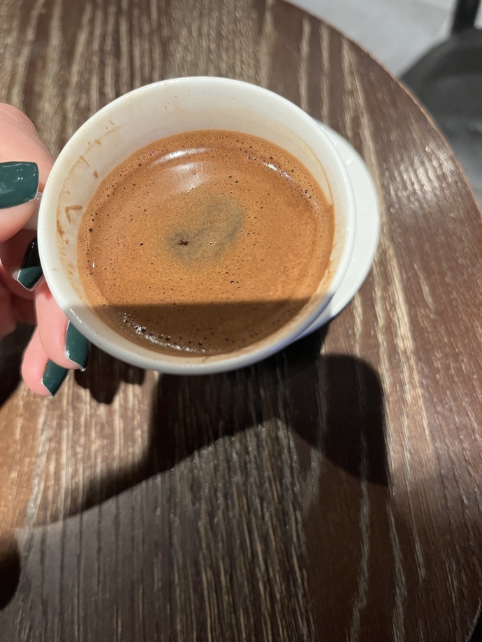 Kimlere sabah sabah depresyon kahvesi ısmarlayayım?