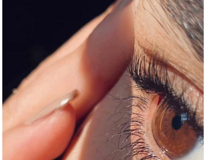 Şu anda içten içe kırgın olduğun birisi var mı?