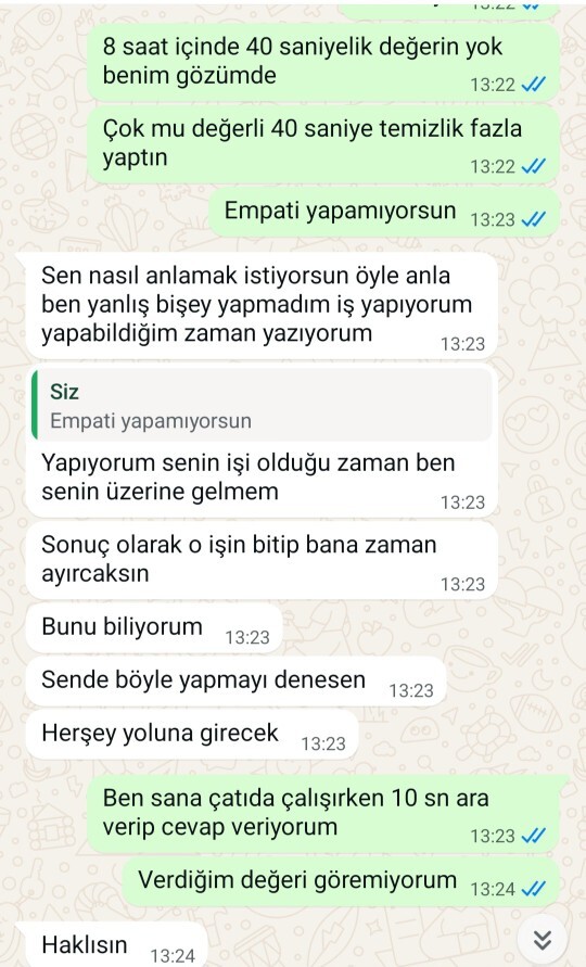 Bu konuşmada karşı taraf beni seviyor mu sizce?
