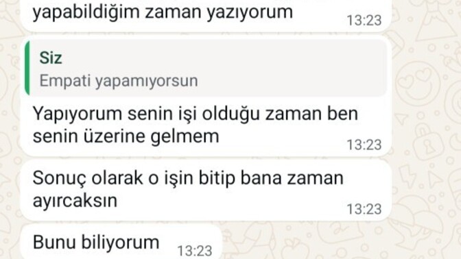 Bu konuşmada karşı taraf beni seviyor mu sizce?