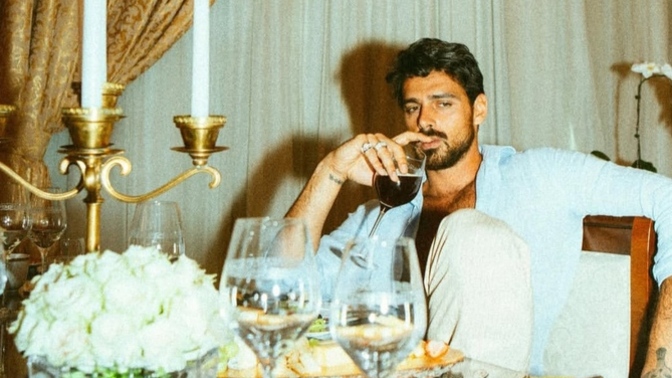 İmkanınız olsa şu an kiminle ne yapmak isterdiniz?