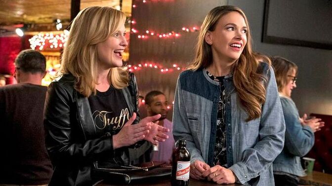 19 yaşına kadar kimseden hoslanmamış olmak, sevgili flört yapmamak tuhaf mı?