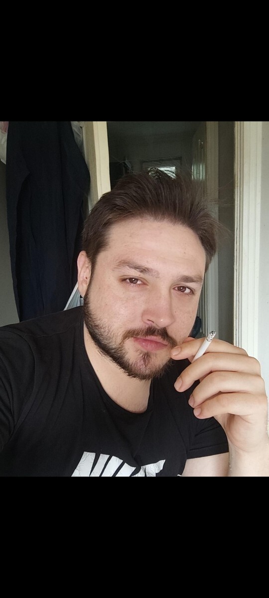 Sabahı çay/kahve ve sìgarayla gecistirenlerden misin?