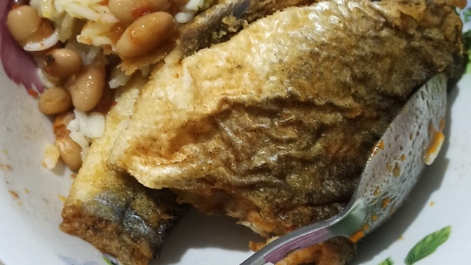 Pilav üstü kuru, yanına balık nasıl gider?