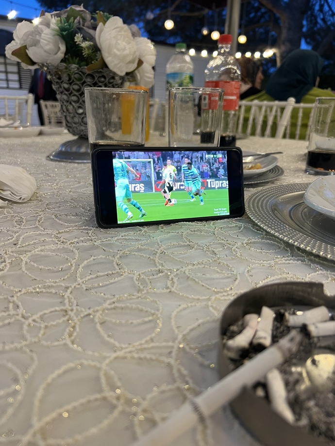 Tuttuğunuz takımın maçlarını kaçırır misin?