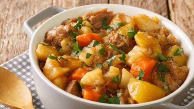 Patates yemeği yapacak olsan hangi patates yemeğini yaparsın?