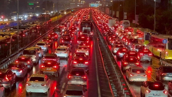 Yaşadığınız şehirde trafik yoğun mu?