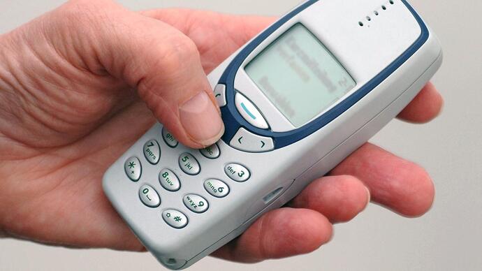 Tuşlu telefon kullanabilir miydin?