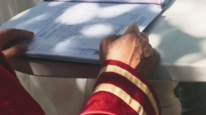 Aşık olduğun kişi sana şakayla karışık "eheheh nikah şahidim olursun artık" derse ne hissedersin?
