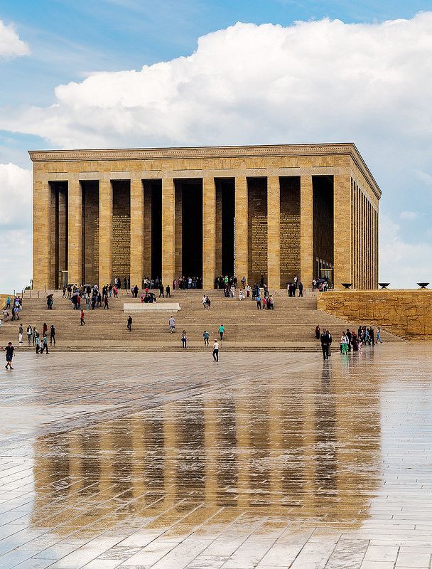 İstanbulda yaşamak mı, Ankara da yaşamak mı daha iyi?