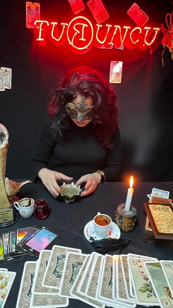 Fal, sizin için bir inanış mı, sadece etkinlik mi?