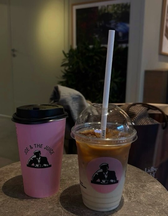Erkeklerinde çilekli latte 🍓 içmeye hakkı var mıdır?