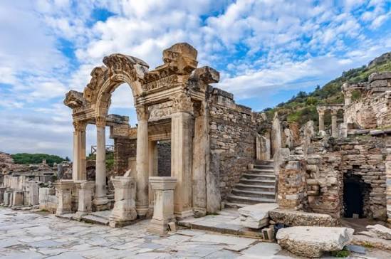 Tatil beldelerinde en çok nereleri gezmeyi seviyorsun?