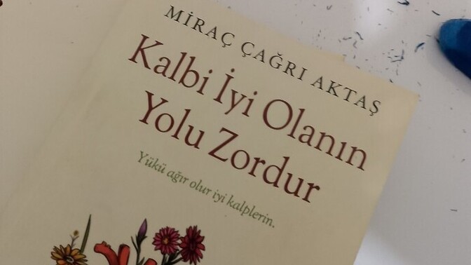 Tavsiye ettiğiniz bir kitap var mı?
