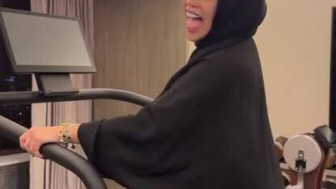 Cardi B sizce deli değil mi 😄?