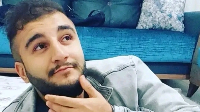 Kızlarla konuşunca beş dk sonra engel atıyorlar ya da yazmiyorlar sebebi ne?