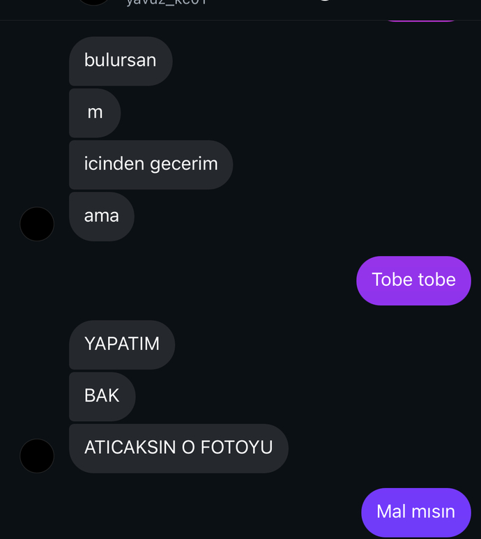 Bu mesajları atan biri normal olabilir mi sizce?