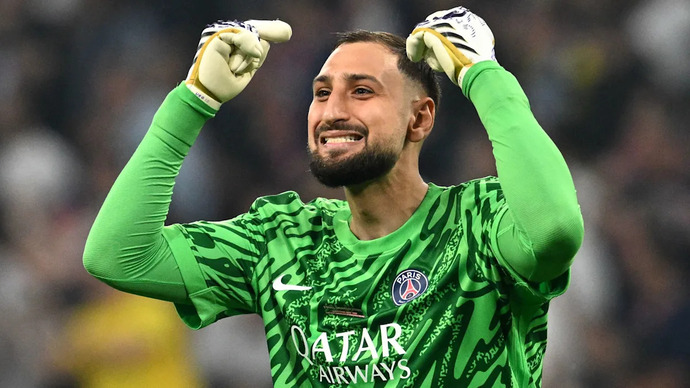 Yılın kalecisi Gianluigi Donnarumma! Peki sizce yılın kalecisi kim olmalıydı?