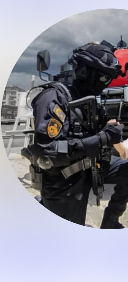 Bu uniformayı kimler giyer arkadaşlar?