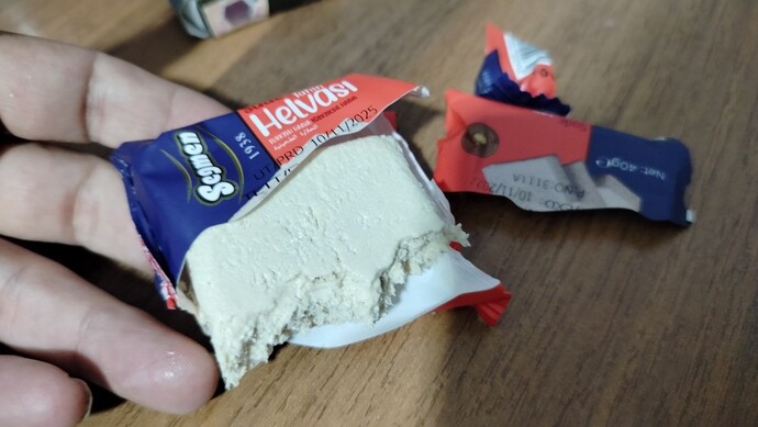 Helva yer misin sana vereyim mi?