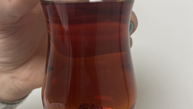 Ben size çay ısmarlayayım mı?