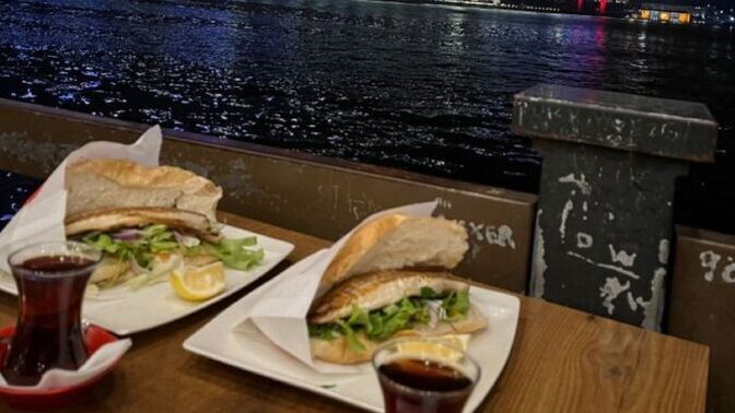 Kış akşamlarının vazgeçilmez sokak lezzeti nedir?