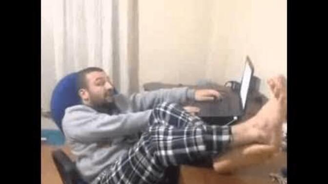 Bilgisayar başında nasıl oturuyorsunuz?