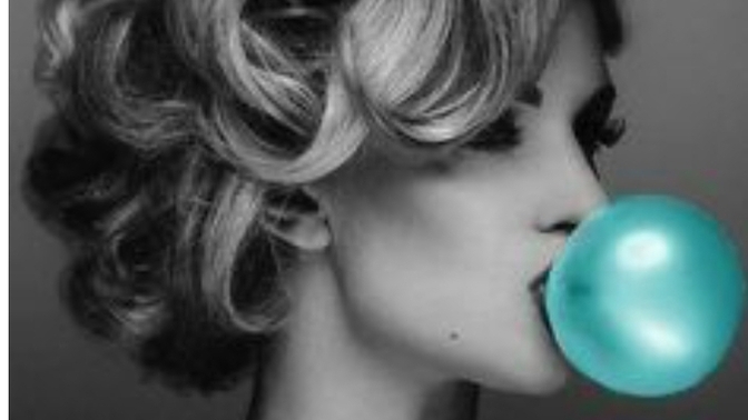 Hiç size karşı haset besleyen birini hissettiniz mi? Hissettiyseniz o enerji sizi nasıl etkilemişti?