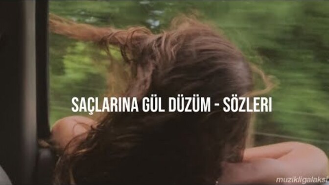 Dağınık saç dağınık hayat demek (miş) saçlarını taramamazlık yapıyor musun?