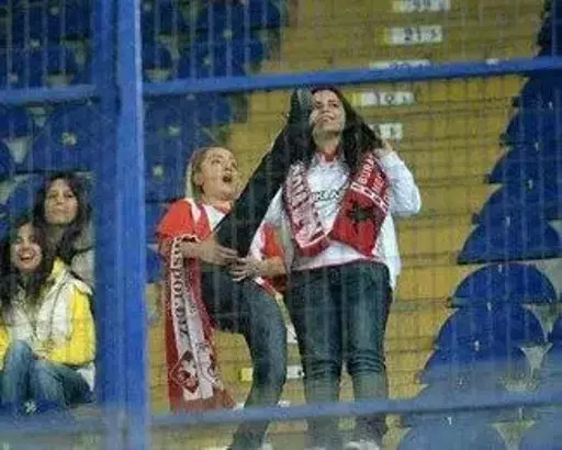 Kimlere petrol gibi kahve ısmarlayayım?