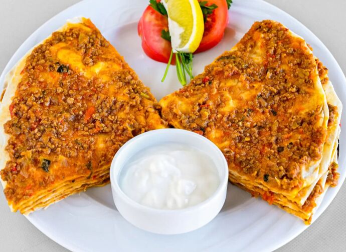 Kayseri yağlaması bizim orada şebit deriz biz sevmeyenler uzaylıdır. Severleri görelim hadi?