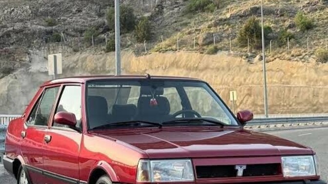 Tofaş arabası olan efendi bir erkek sizce çekici midir?