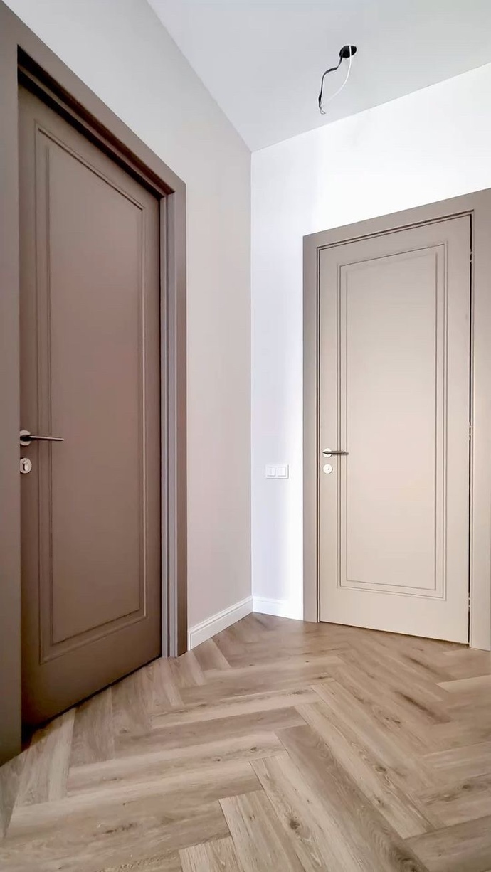 Evinizde açık renk kapı mı tercih edersiniz koyu renk kapı mı?