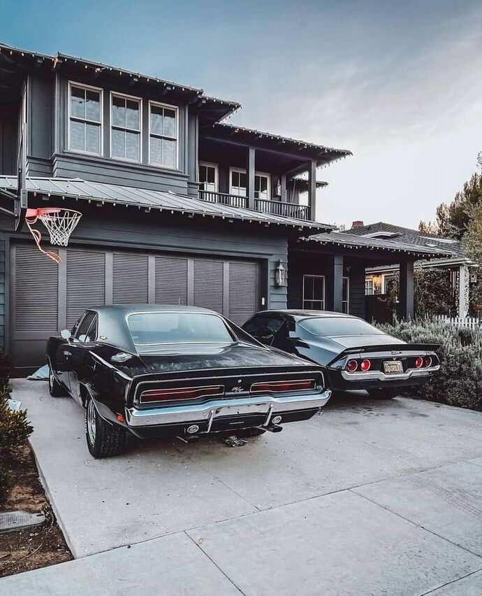 Arabanızı park ederken yerini belirler misiniz yoksa neresi olursa olsun çeker misiniz?