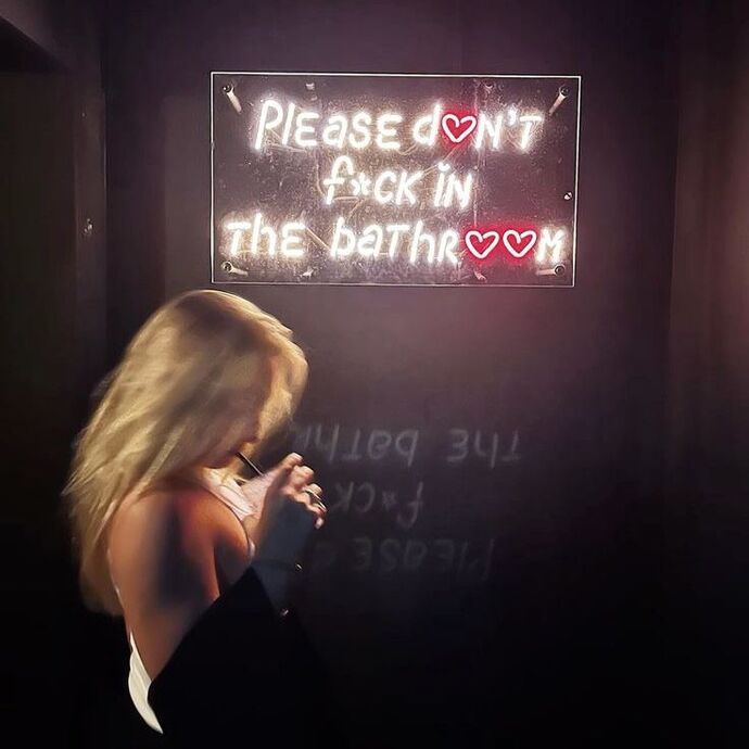 🥂