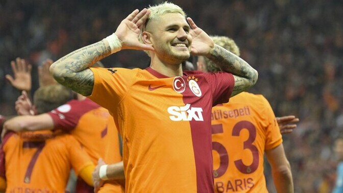 Galatasaray'ın en golcü yabancı futbolcusu: Mauro İcardi! Ne düşünüyorsunuz?