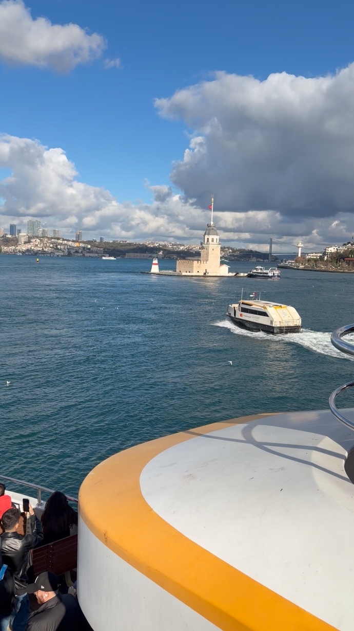İstanbul da vapura binmeyi sever misin😀?