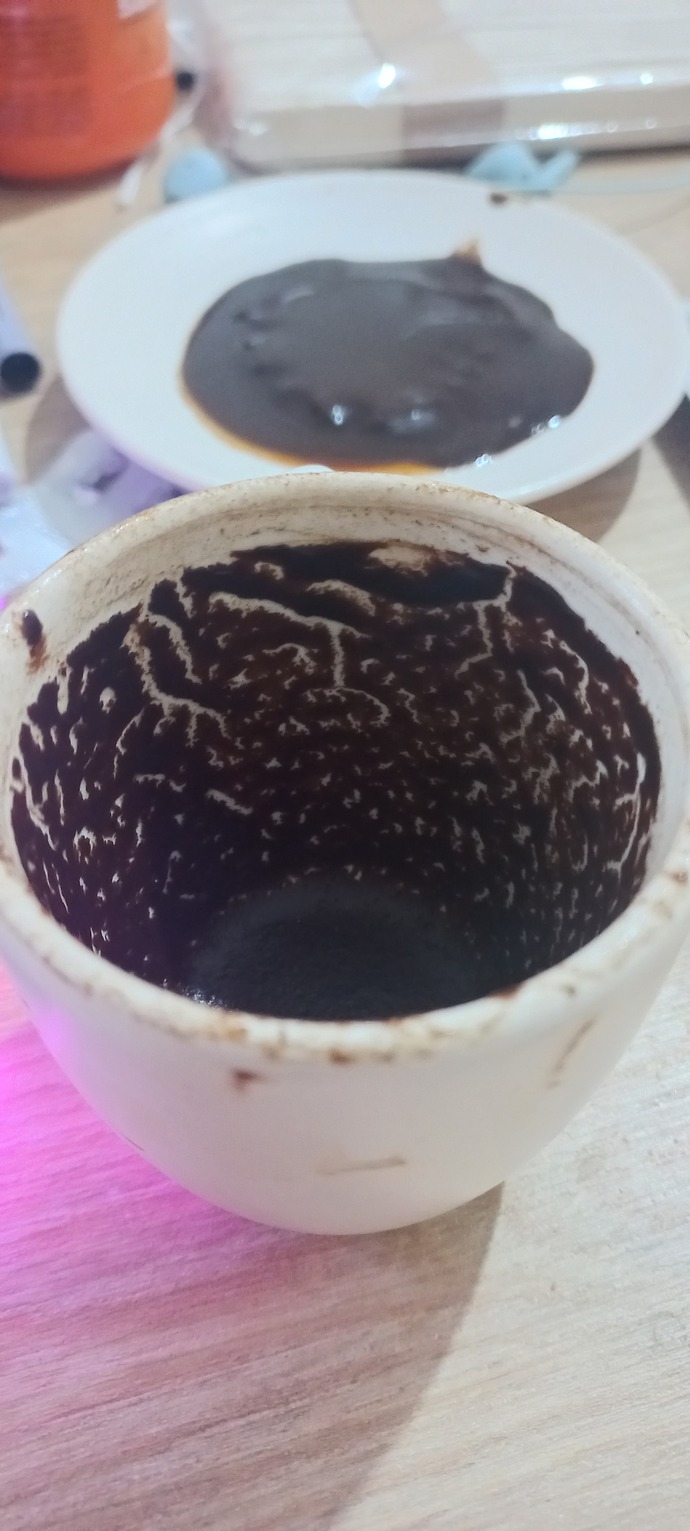 Kahve fali bakabilen varsa bakar misiniz? kahve falimda ne cikmis hi?