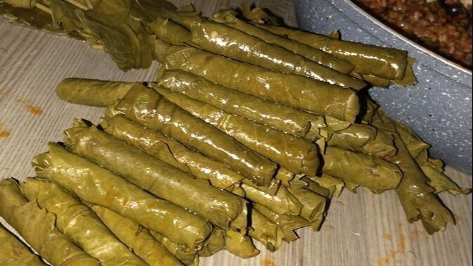Bana yaprak sarması sarar mısınız?