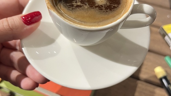 Kimlere sabah kahvesini hüpletti ☕️?