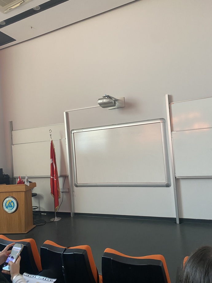Sunum yaparken heyecanlanır mısınız?