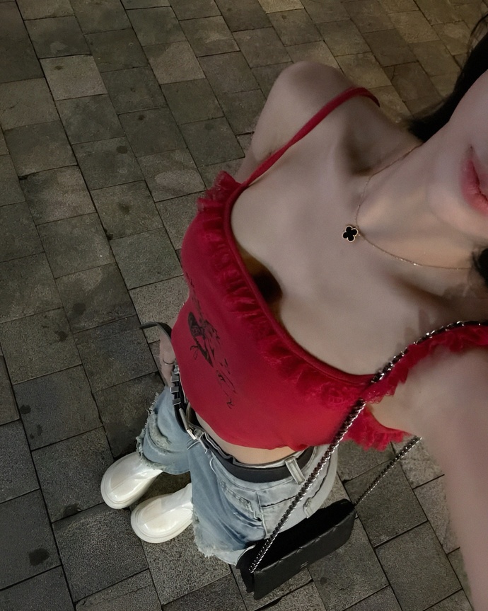 Crop giyinmek için zayıf olmak şart mı?