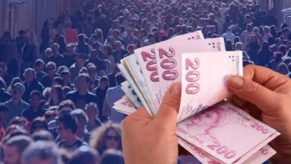 Bir ailenin asgari ücretle geçinmesi için evde kaç kişi çalışması lazım?