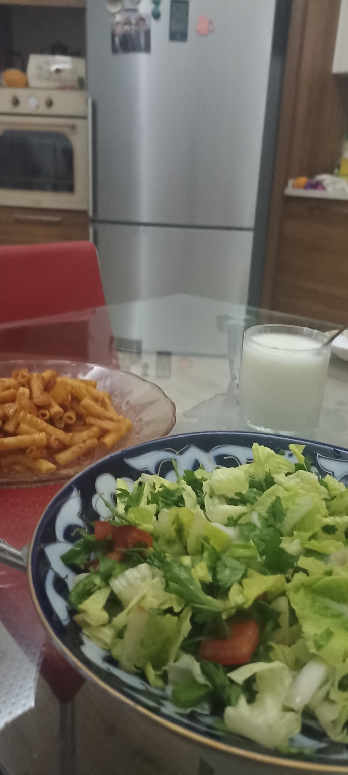 Yeşillik ve makarna ayran severmisiniz?