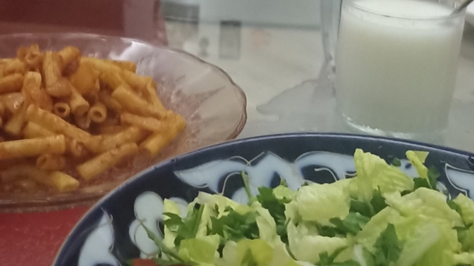 Yeşillik ve makarna ayran severmisiniz?