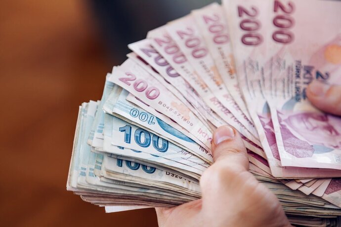 Asgari ücretten memnun musunuz?