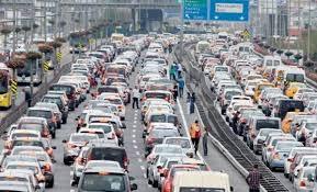 Trafikte kapalı veya tıkalı yolda neler yaparsınız?