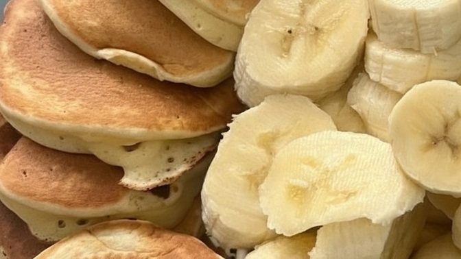 Pankek yapmak çok zor geliyor bana yakmadan eşit oranda yapmak bence hiç kolay değil yoksa tek ben mi böyleyim?