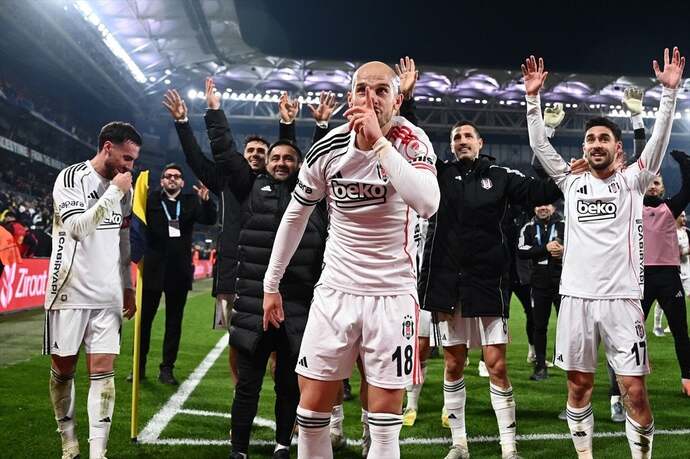 2025in en çok derbi kazanan takımı Beşiktaş! Sizce Beşiktaş bu istatistiği 2026 yılında da sürdürebilecek mi?