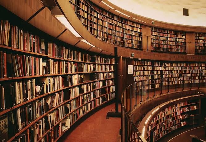 Okumakta olduğunuz kitap nedir?